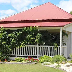 Glenlyon Dam & Guest house Stanthorpe